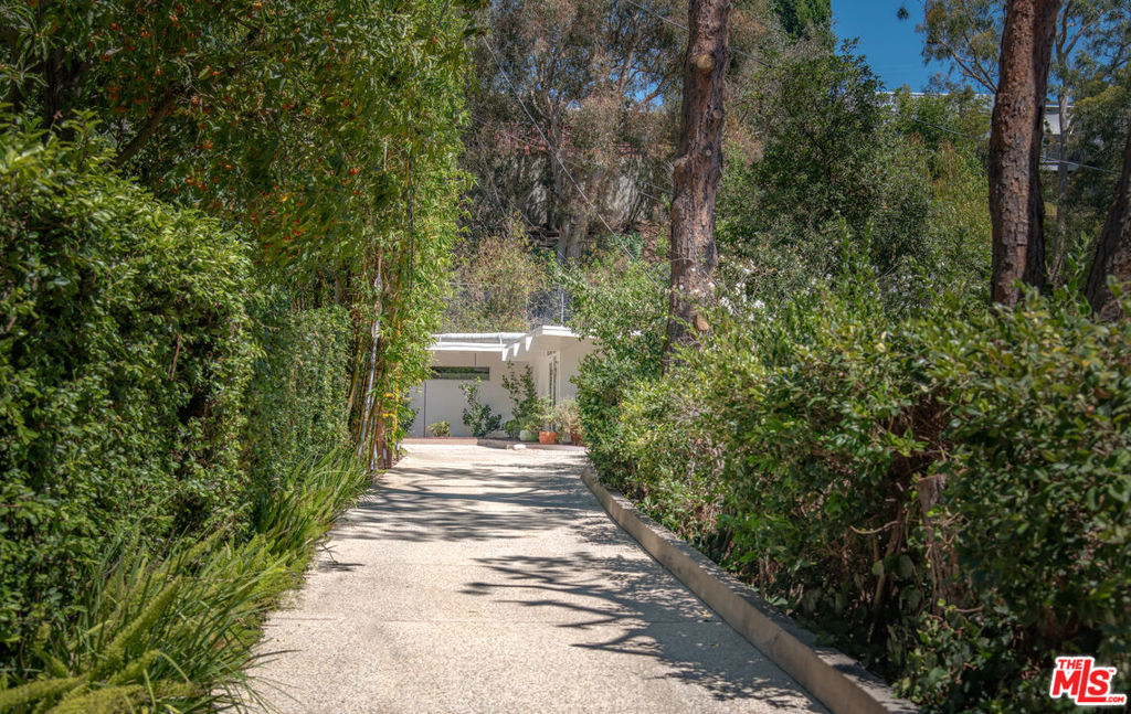 9031 Wonderland Park Avenue, Los Angeles, CA 90046 — photo 1