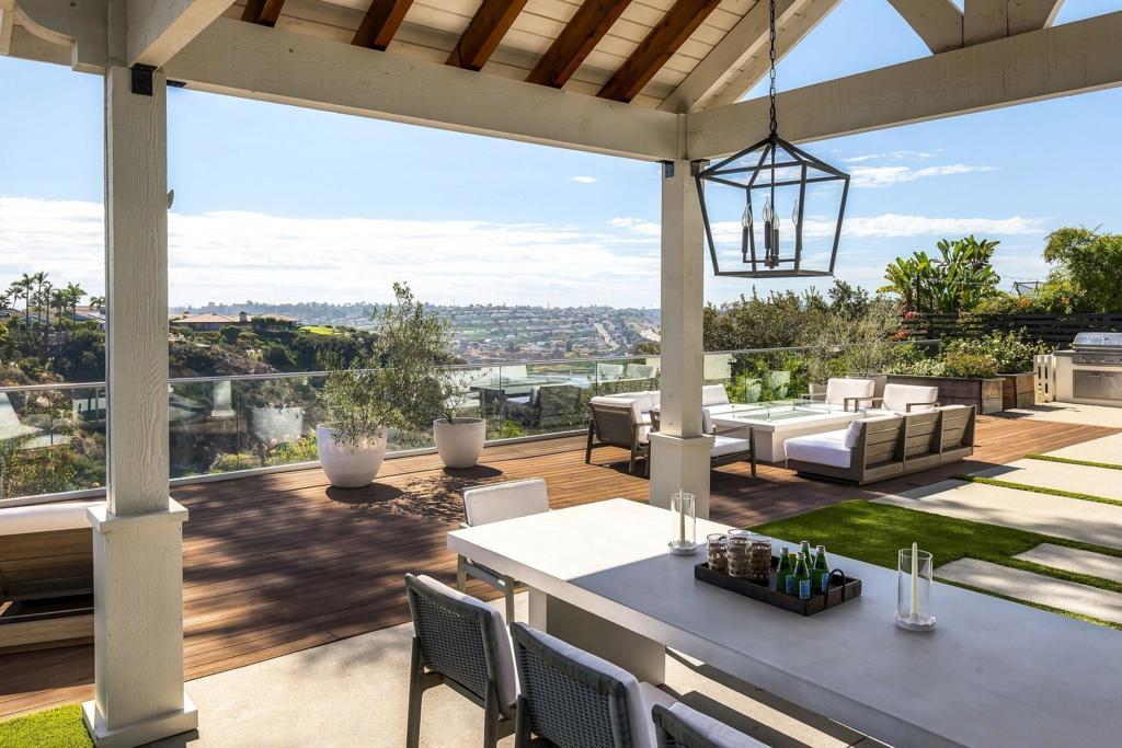 2253 Lagoon View, Cardiff By The Sea, CA 92007 — photo 1