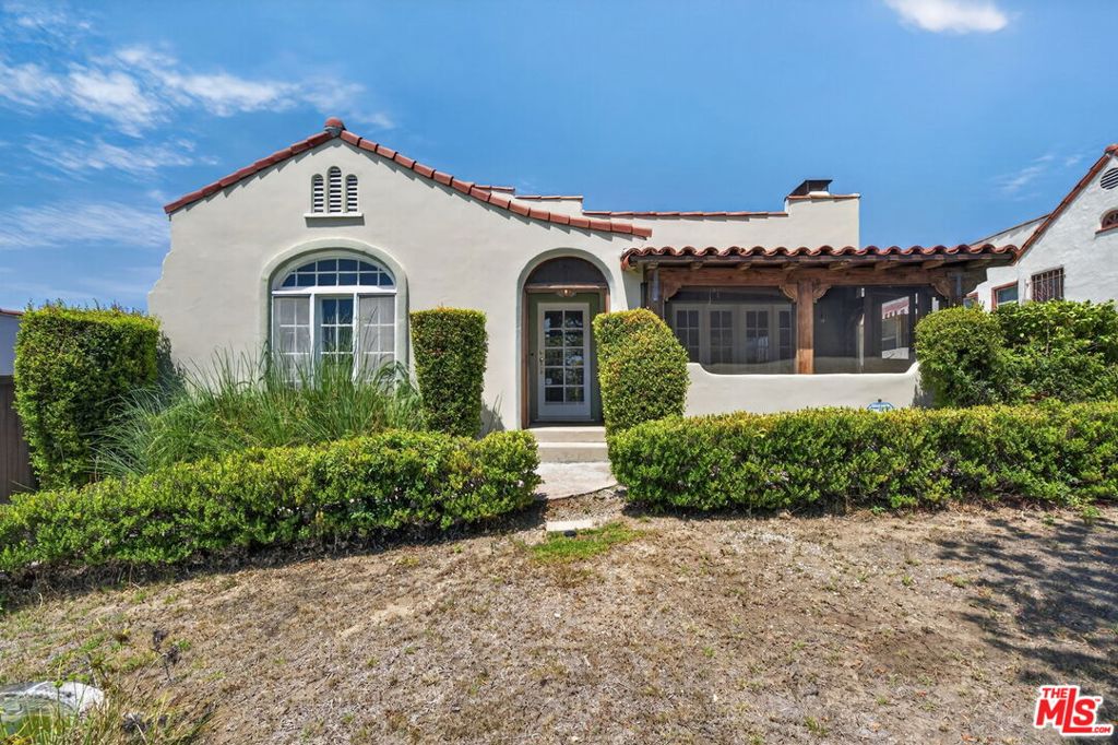 3217 Lowry Road, Los Angeles, CA 90027 — photo 1