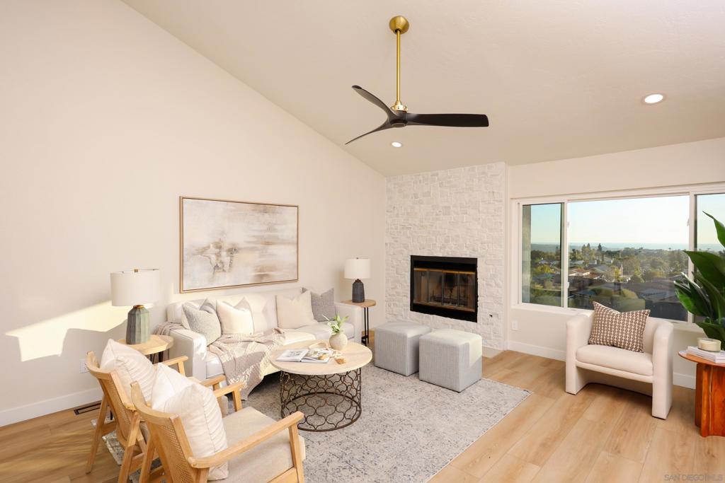 6603 Santa Isabel St #C, Carlsbad, CA 92009 — photo 1