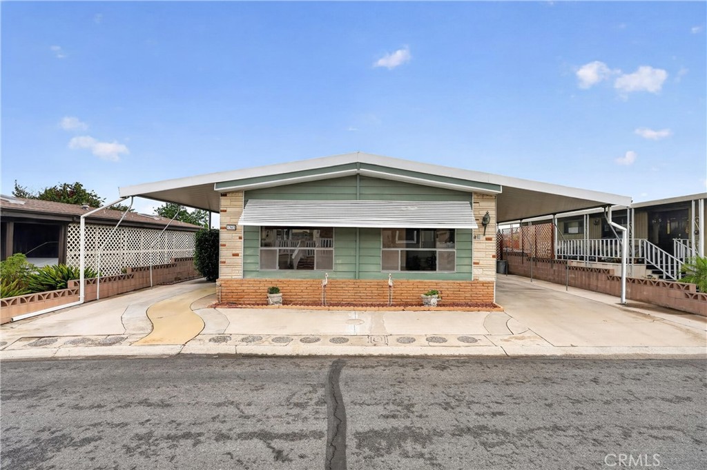1365 Thornwood Square, Corona, CA 92882 — photo 1