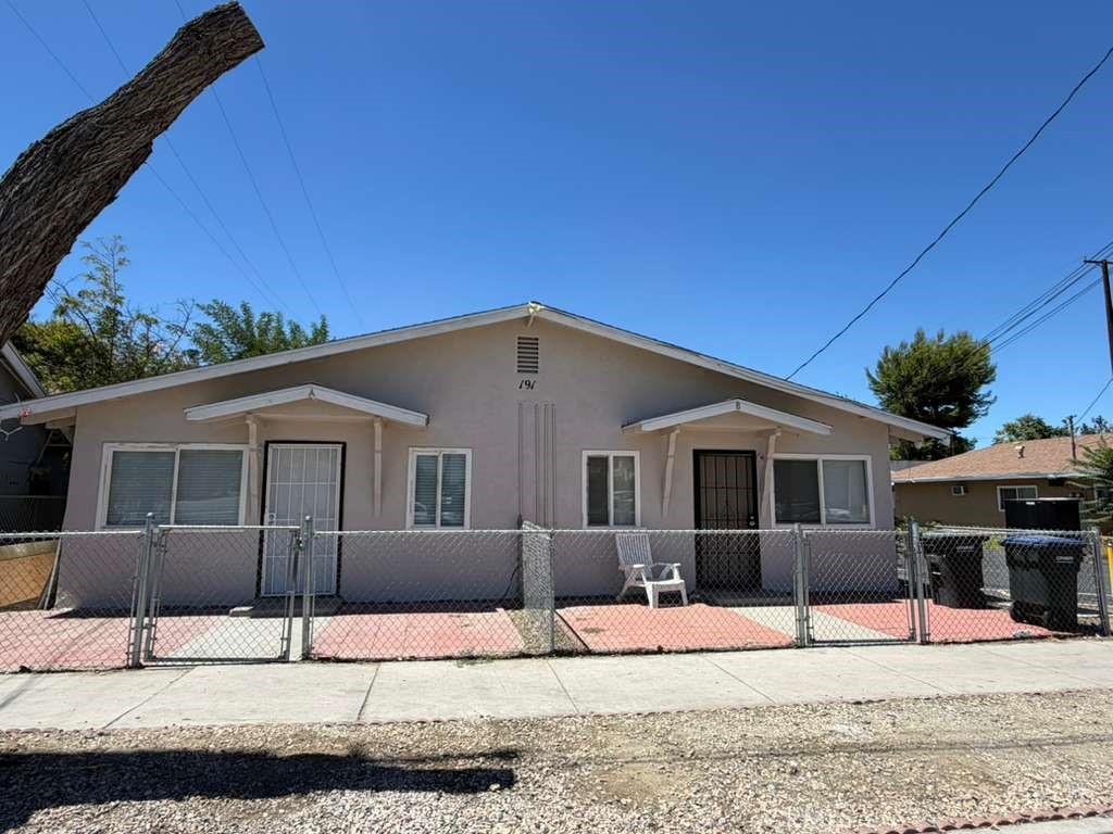 191 N Inez St, Hemet, CA 92543 — photo 1