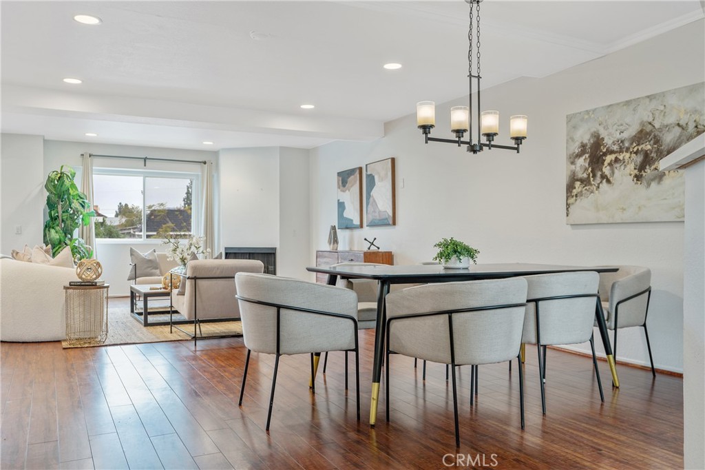 2310 N Fairview Street 210, Burbank, CA 91504 — photo 1