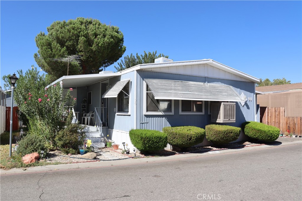 1301 E Avenue I 90, Lancaster, CA 93535 — photo 1
