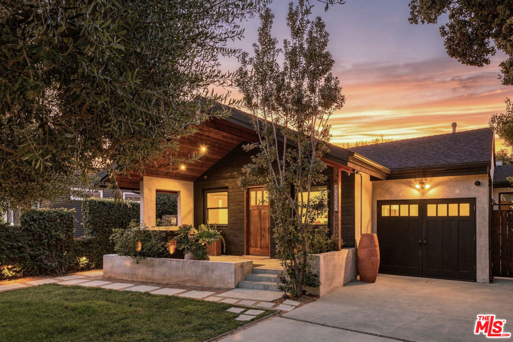 4257 Campbell Drive, Los Angeles, CA 90066 — photo 1