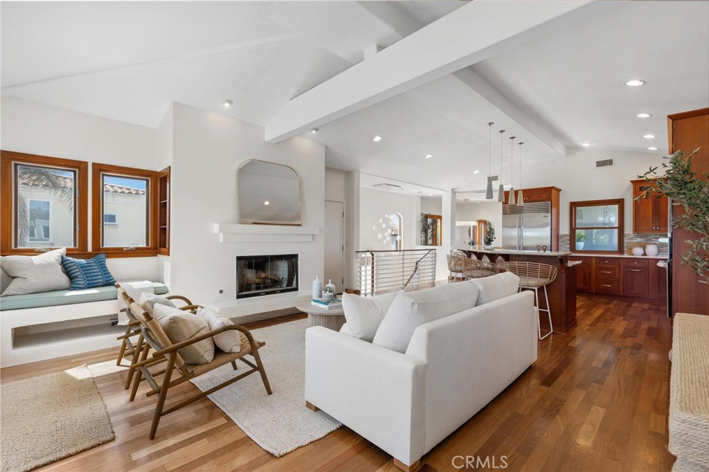 721 12th Street, Manhattan Beach, CA 90266 — photo 1