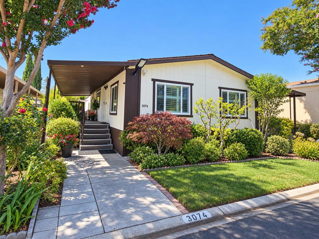 3074 Oakbridge Drive 3074, San Jose, CA 95121 — photo 1