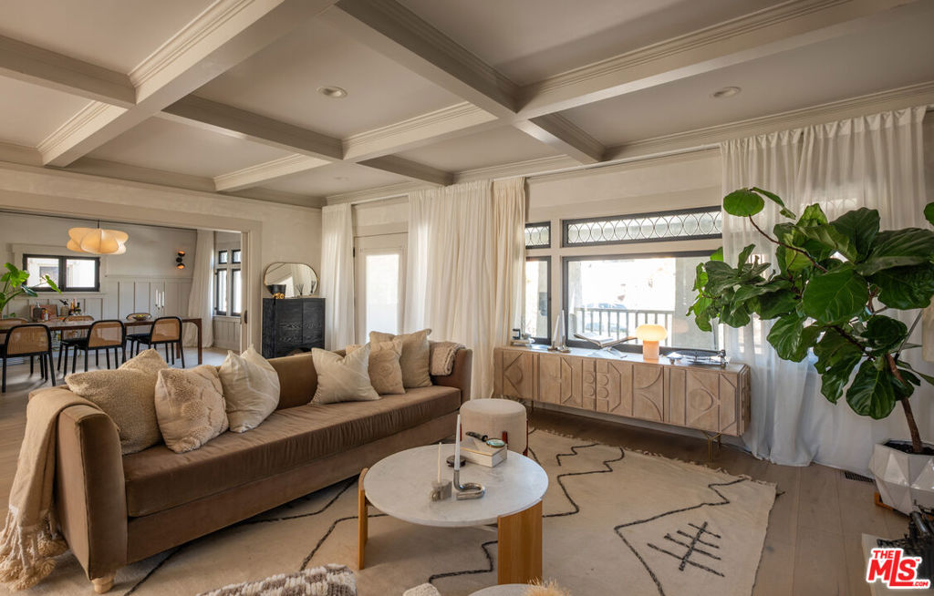 1715 S Kingsley Drive, Los Angeles, CA 90006 — photo 1