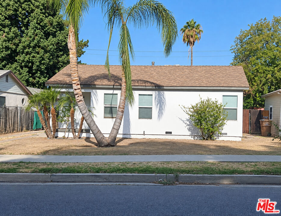 614 Ray Street, Bakersfield, CA 93308 — photo 1