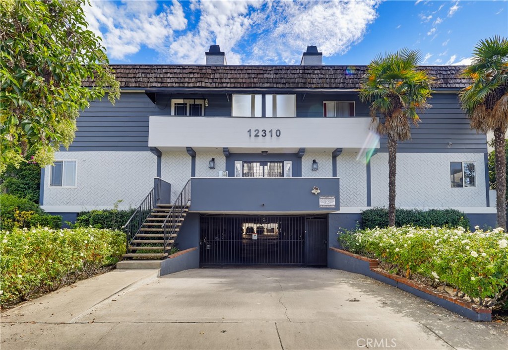 12310 Burbank 13, Los Angeles, CA 91607 — photo 1