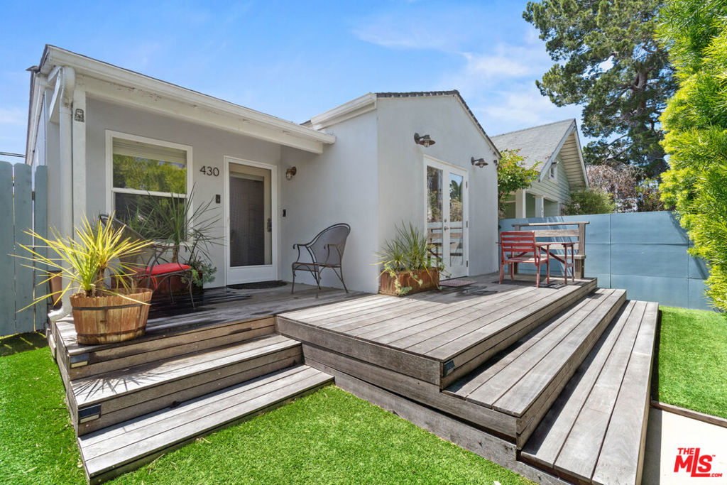 430 Rialto Avenue, Venice, CA 90291 — photo 1
