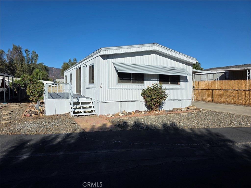 21601 Canyon Drive 16