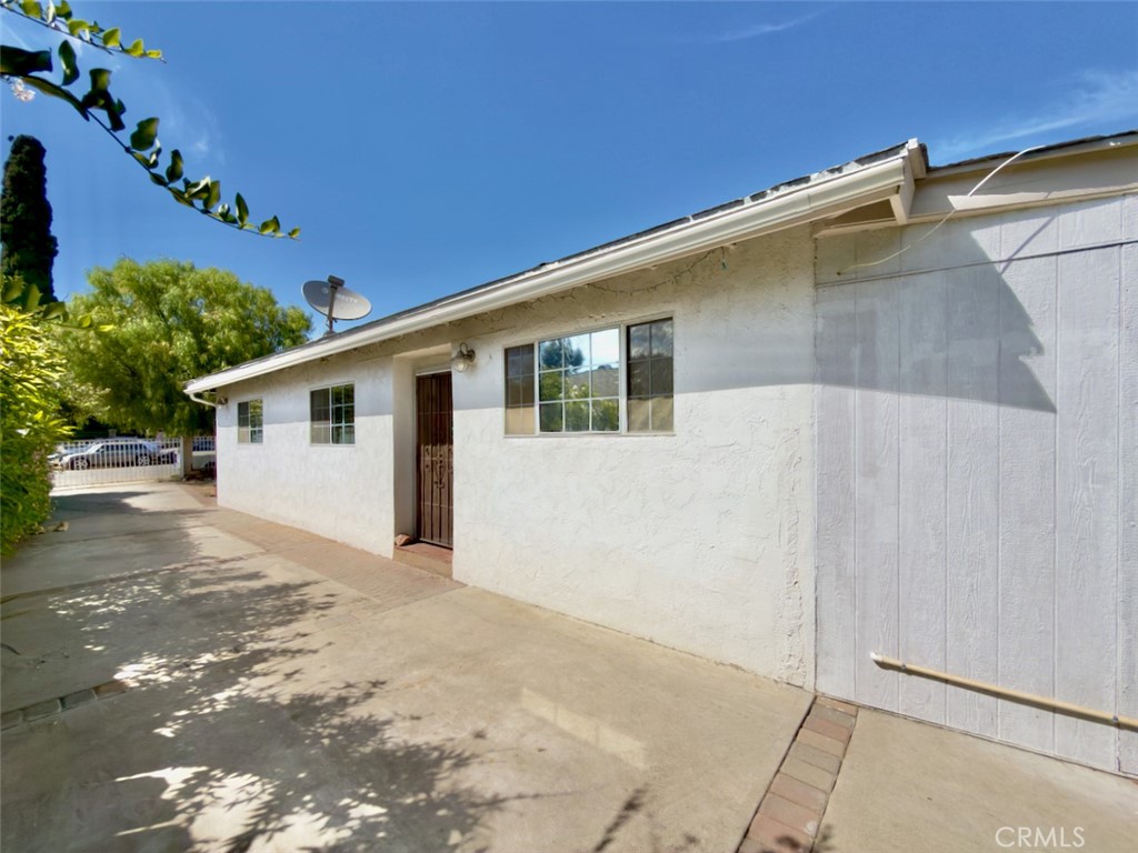11454 Sunburst Street, Sylmar, CA 91342 — photo 1