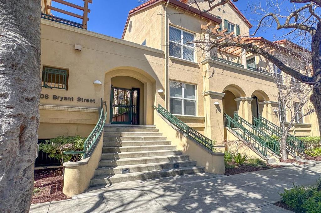 108 Bryant Street 25, Mountain View, CA 94041 — photo 1
