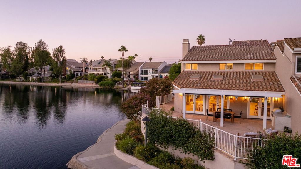 4707 Park Olivo N, Calabasas, CA 91302 — photo 1