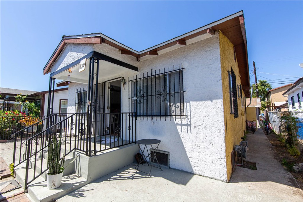 139 W 88th Place, Los Angeles, CA 90003 — photo 1