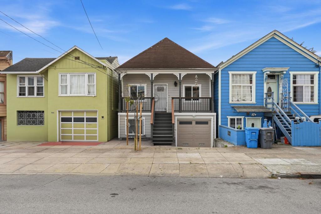 135 Farallones St, San Francisco, CA 94112 — photo 1