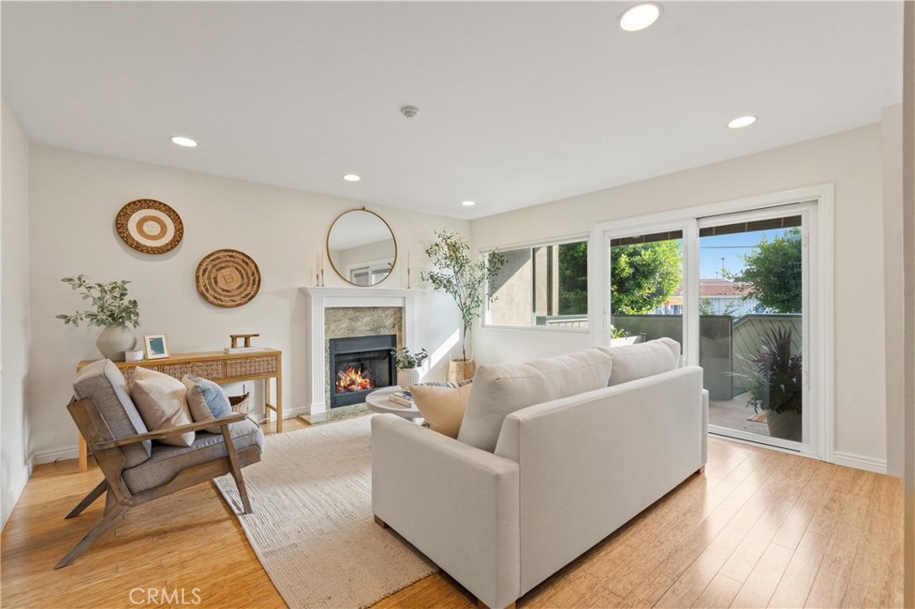 1112 Beryl St. 7, Redondo Beach, CA 90277 — photo 1
