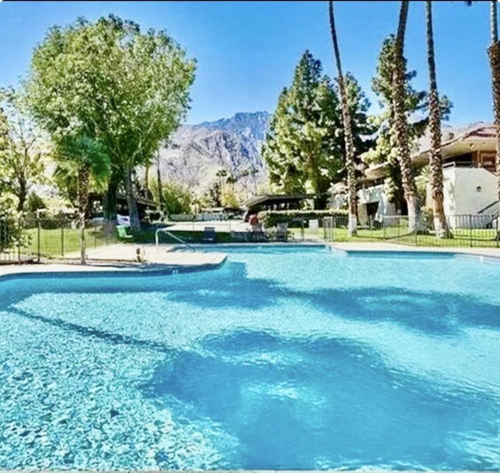 2857 N Los Felices Road 107, Palm Springs, CA 92262 — photo 1