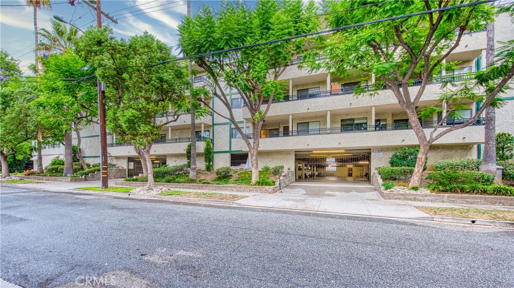277 Pleasant Street 206, Pasadena, CA 91101 — photo 1