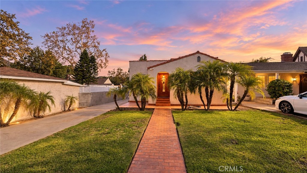 1722 Woodland Avenue, Glendale, CA 91208 — photo 1