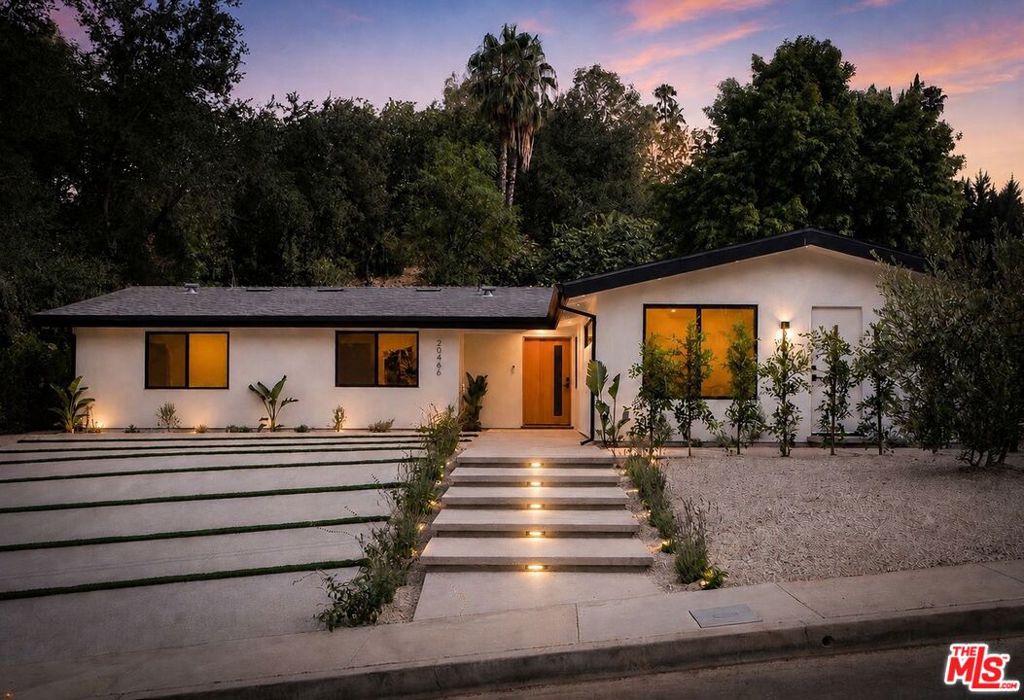 20466 Miranda Street, Woodland Hills, CA 91367 — photo 1