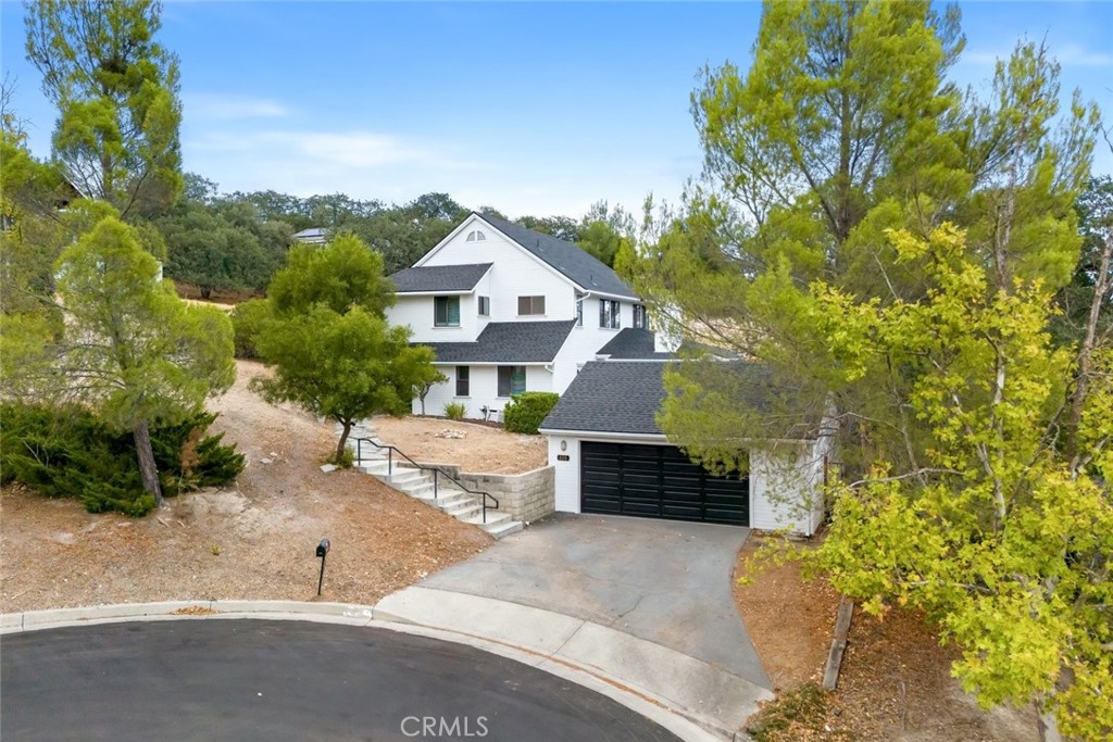 806 Grove Street, Paso Robles, CA 93446 — photo 1
