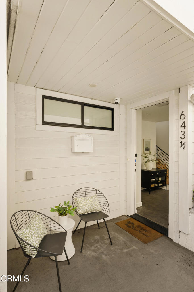 643 1/2 N Hayworth Avenue, Los Angeles, CA 90048 — photo 1