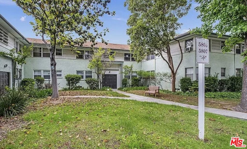 5805 Bowcroft Street 4, Los Angeles, CA 90016 — photo 1