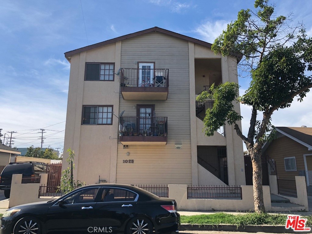1025 Gaviota Avenue, Long Beach, CA 90813 — photo 1
