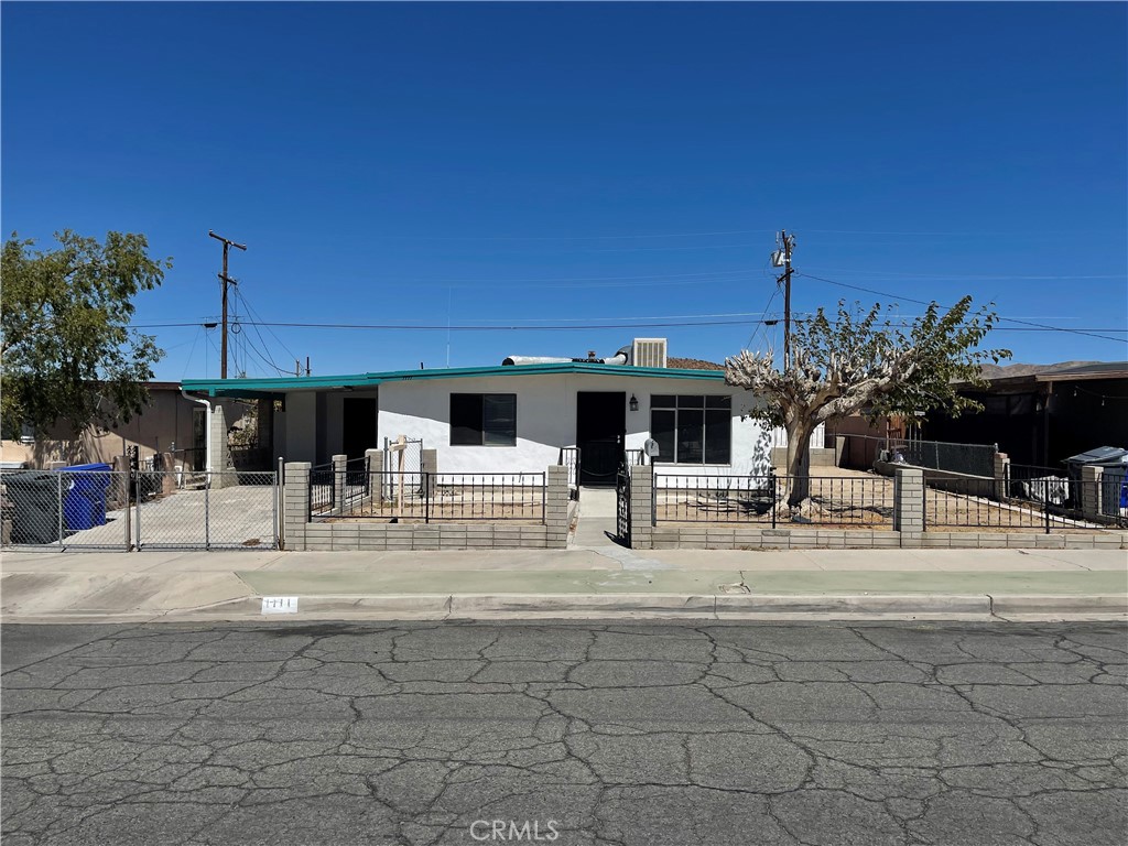 1111 Taos, Barstow, CA 92311 — photo 1