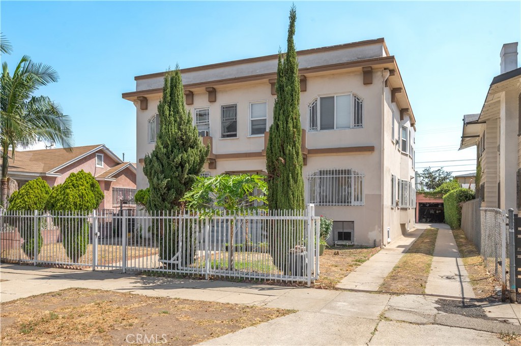 2022 4th Avenue, Los Angeles, CA 90018 — photo 1