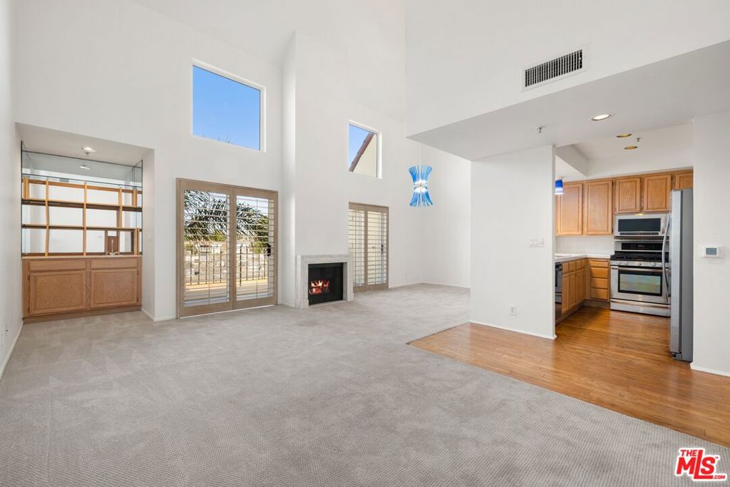 235 Main Street 223, Los Angeles, CA 90291 — photo 1