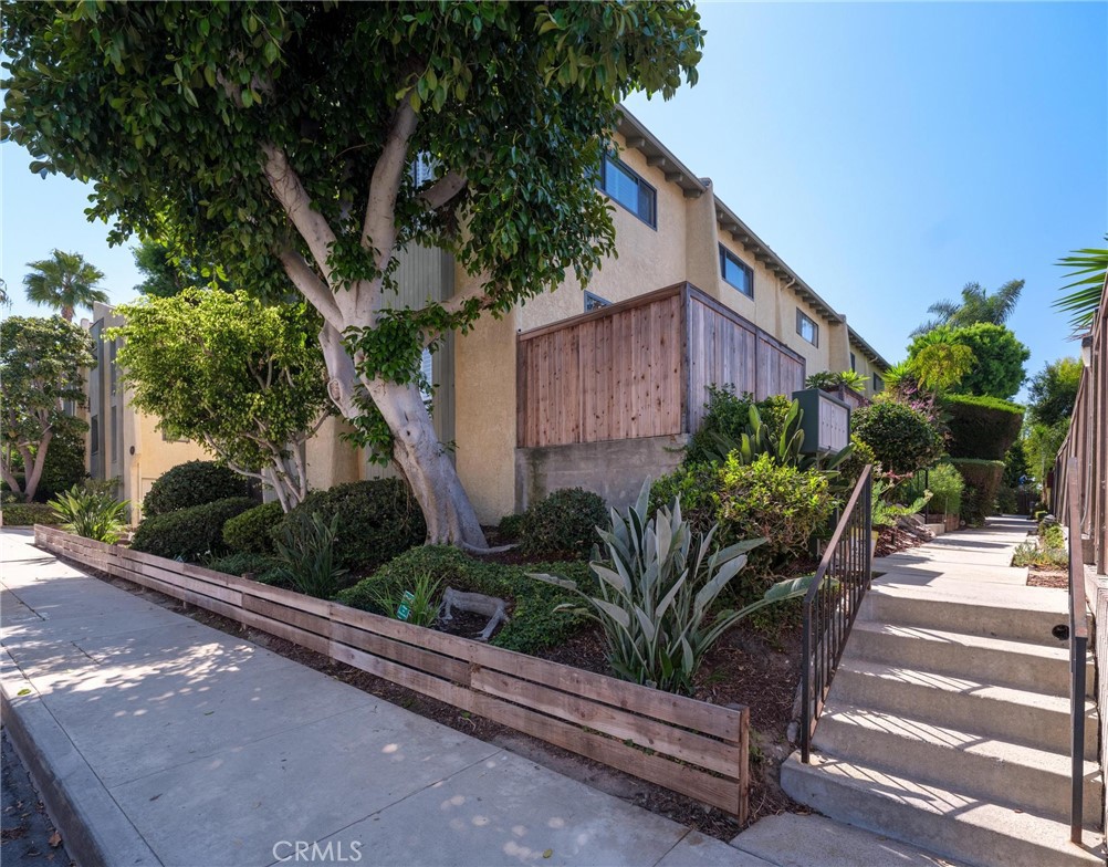 2518 Ruhland Avenue A, Redondo Beach, CA 90278 — photo 1