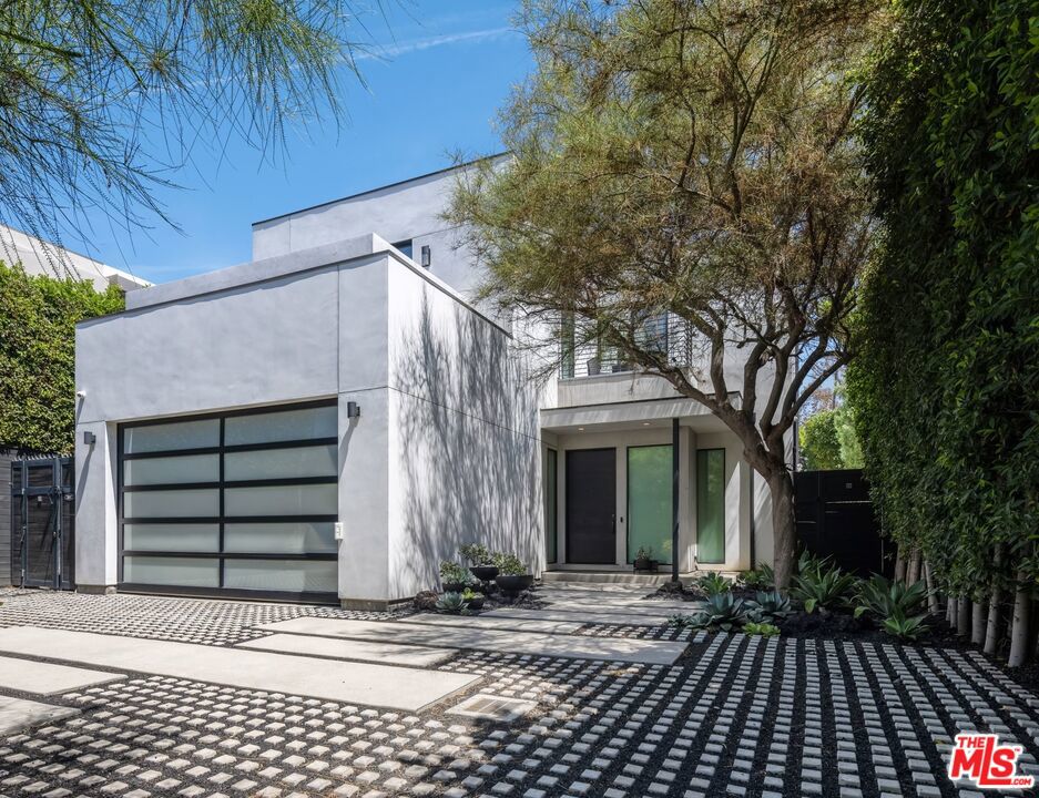 848 N Crescent Heights Boulevard, Los Angeles, CA 90046 — photo 1