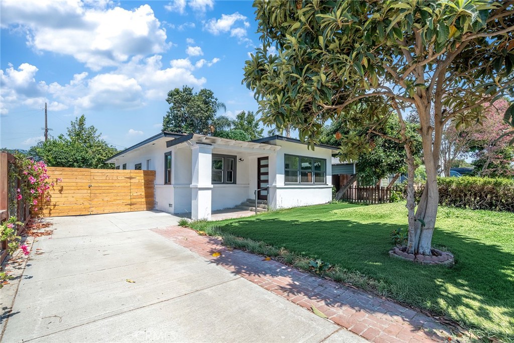 329 W Whiting Avenue, Fullerton, CA 92832 — photo 1