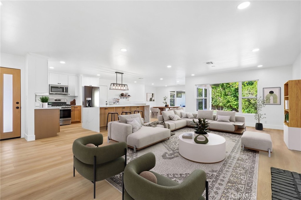 10007 Debra Ave, Granada Hills, CA 91343 — photo 1