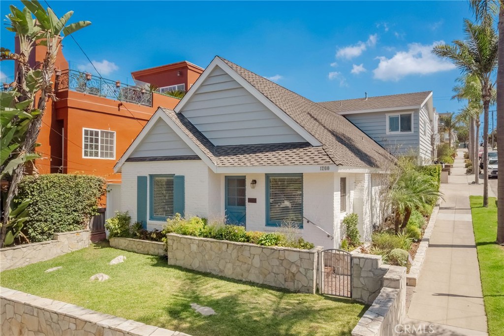 1200 N Ardmore Avenue, Manhattan Beach, CA 90266 — photo 1