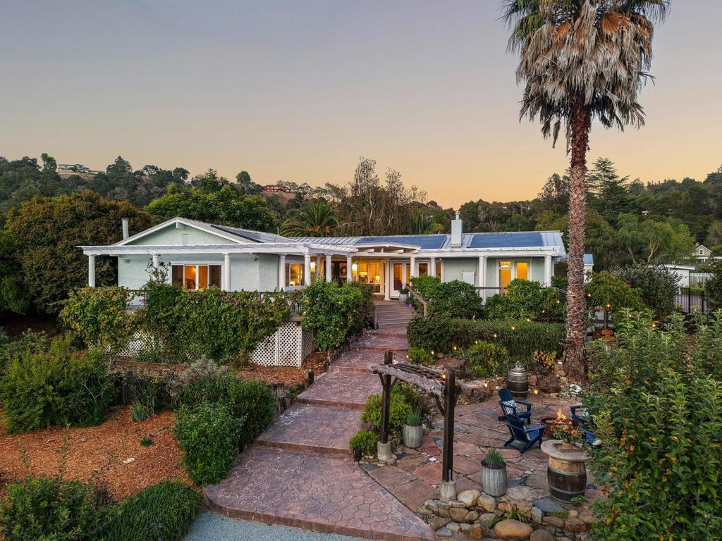 3999 Cherryvale Avenue, Soquel, CA 95073 — photo 1