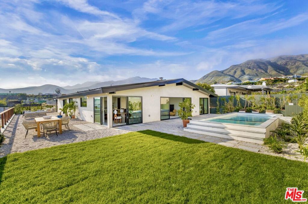 3748 Seahorn Drive, Malibu, CA 90265 — photo 1