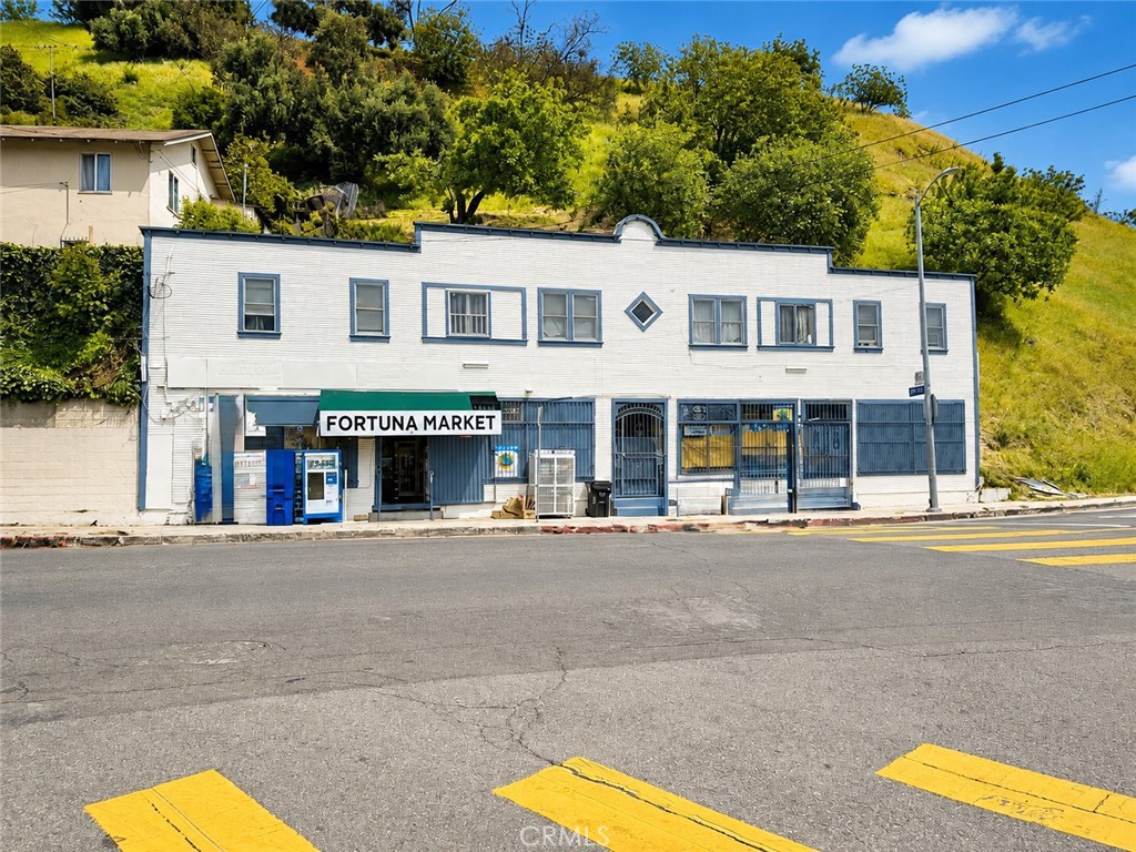 3374 Griffin, Los Angeles, CA 90031 — photo 1