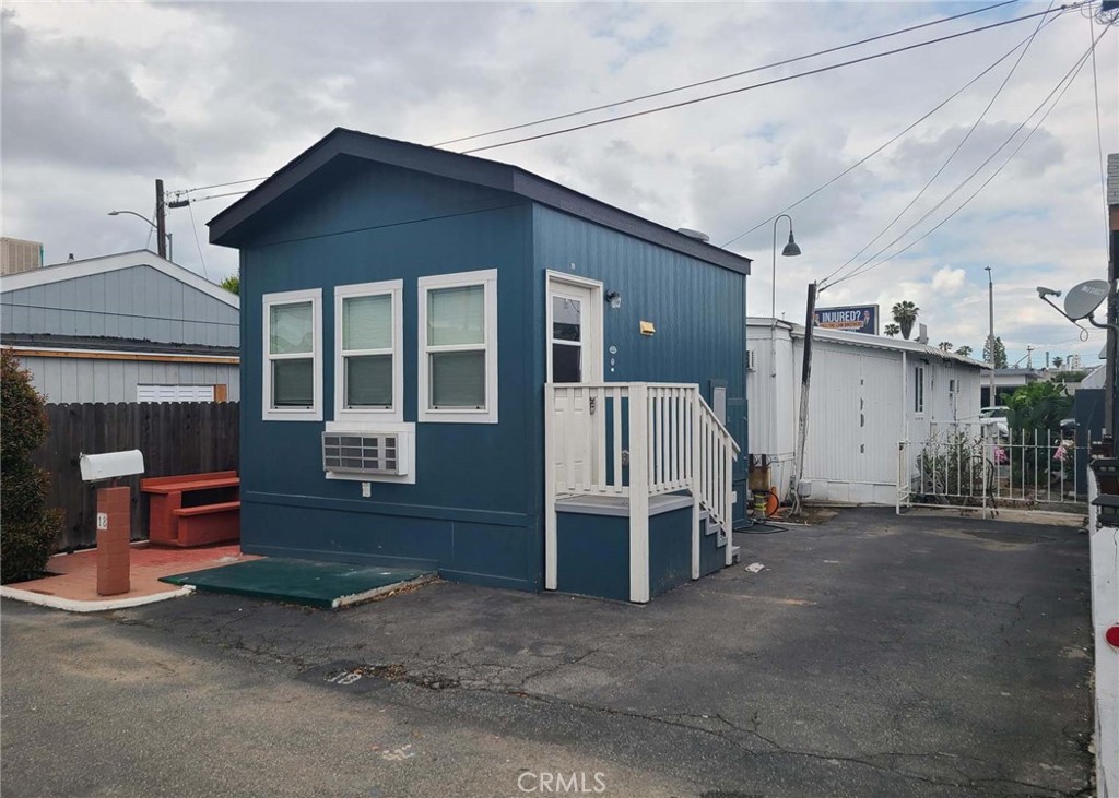 11825 Washington 18, Whittier, CA 90906 — photo 1