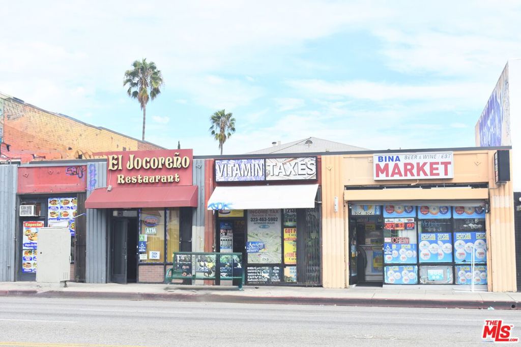 904 N Western Avenue, Los Angeles, CA 90029 — photo 1