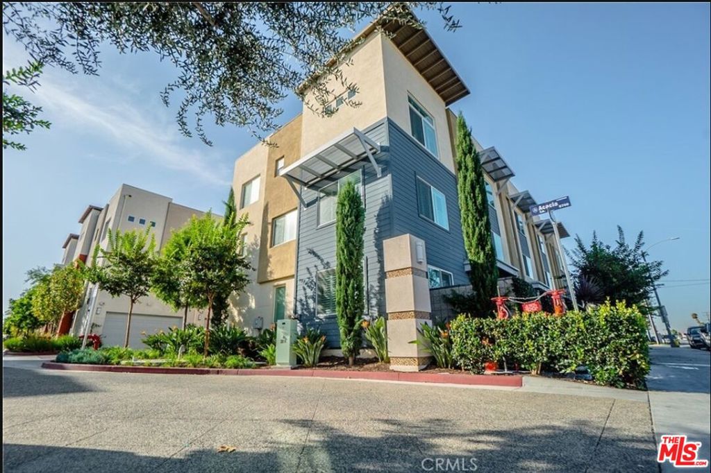 5795 S Acacia Lane, Lakewood, CA 90712 — photo 1