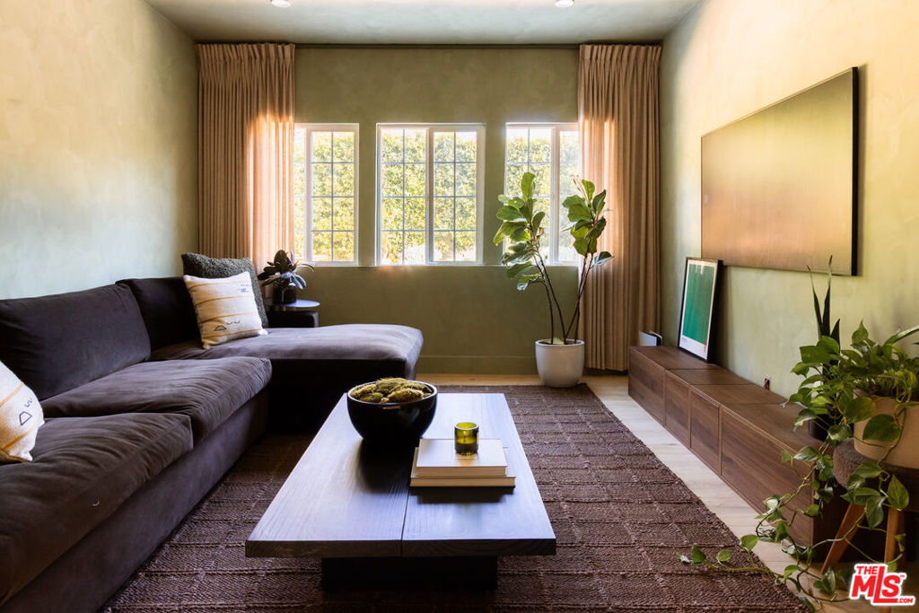 1216 N Virgil Avenue, Los Angeles, CA 90029 — photo 1