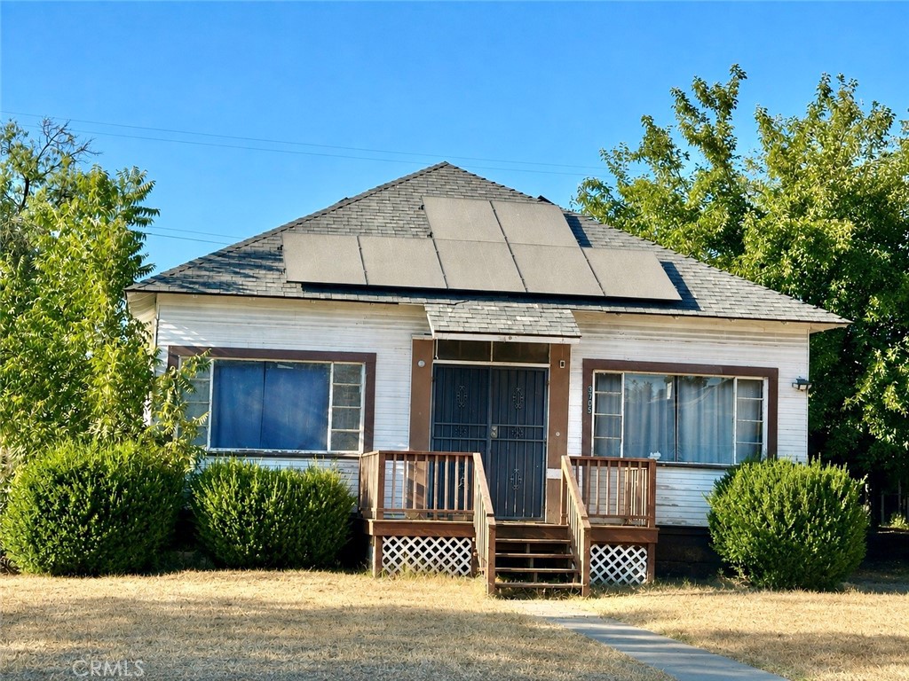 3705 E Iowa Avenue, Fresno, CA 93702 — photo 1