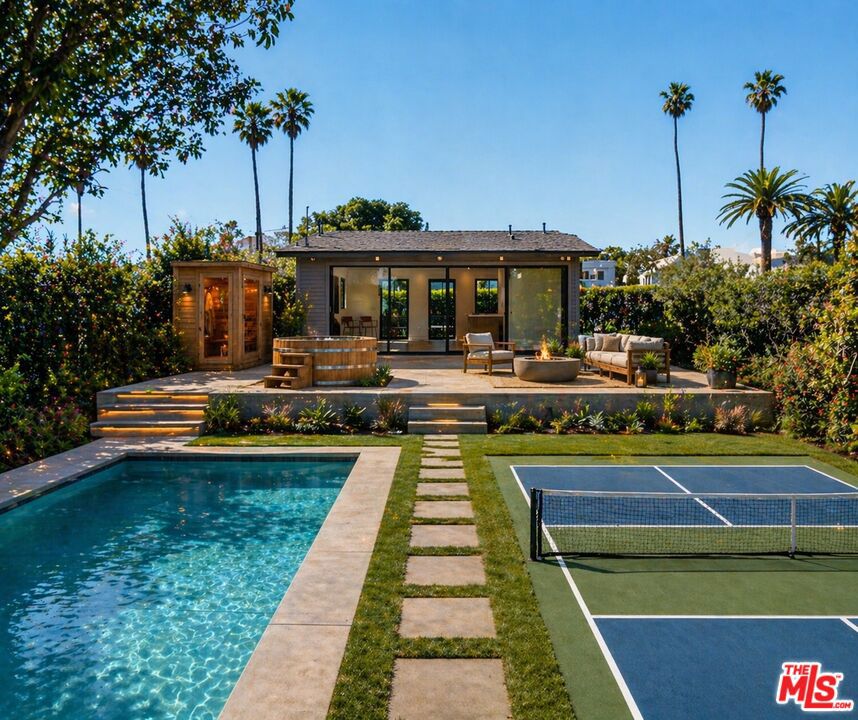 408 Linnie Canal, Venice, CA 90291 — photo 1