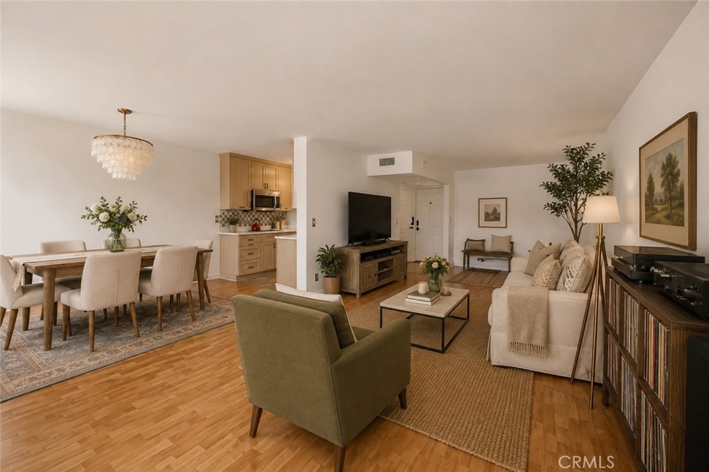 14141 Dickens 312, Sherman Oaks, CA 91423 — photo 1