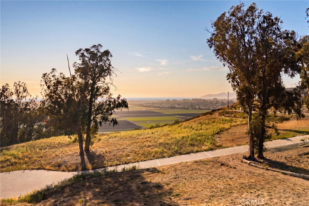2 Castle Bluff Road, Arroyo Grande, CA 93420 — photo 1