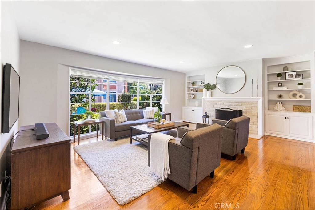 939 N Glendale 1, Glendale, CA 91206 — photo 1